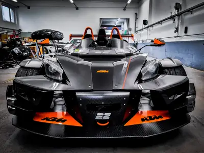 KTM X-BOW Superlight 2014 — Roadster ultralégère 300 ch, moins de 800 kg — Heckansicht