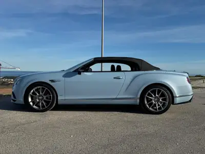 Bentley Continental GT V8 S Cabriolet — Luxe britannique décapotable, 58'000 km — côté