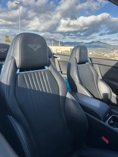 Bentley Continental GT V8 S Cabriolet — Luxe britannique décapotable, 58'000 km — détail
