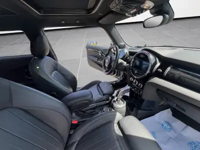 MINI Cooper S Trafalgar 2020 — Sportive urbaine, 45 600 km, très bien équipée — Miniature 14