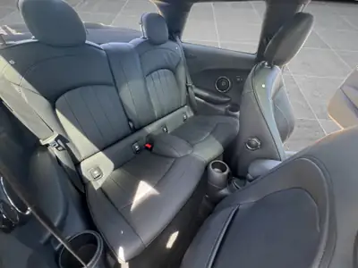 MINI Cooper S Trafalgar 2020 — Sportive urbaine, 45 600 km, très bien équipée — Miniature 15
