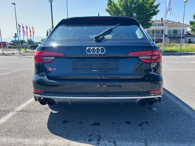 Audi S4 Avant 3.0 V6 TFSI — Break sportif quattro, 353 ch et faible kilométrage — détail