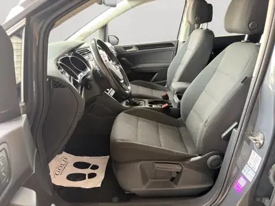 VW Touran 1.5 TSI EVO Comfortline — Monospace 7 places fiable, sans accident — Miniature 10