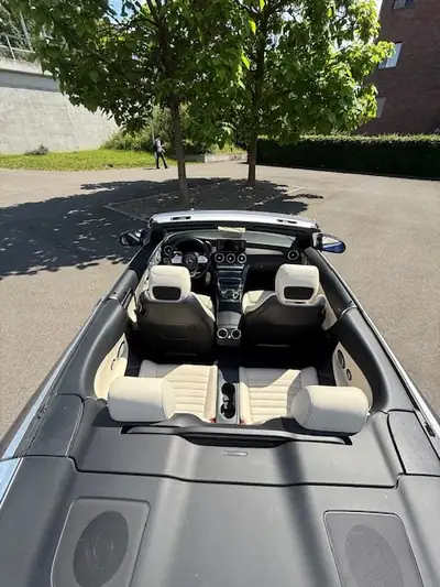Mercedes-Benz C 400 AMG Line 4matic Cabrio — Cabriolet sportif 333 ch, très faible kilométrage — Miniatur 10