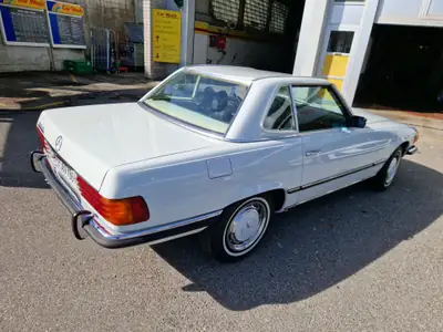 Mercedes-Benz 450 SL 1972 — Cabriolet culte, élégance intemporelle — Miniatura 8
