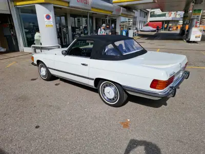 Mercedes-Benz 450 SL 1972 — Cabriolet culte, élégance intemporelle — Miniatura 10