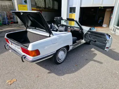 Mercedes-Benz 450 SL 1972 — Cabriolet culte, élégance intemporelle — Miniatura 14