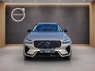 Volvo XC60 2.0 T8 TE Ultra Dark eAWD — SUV hybride rechargeable, 20 km au compteur — côté