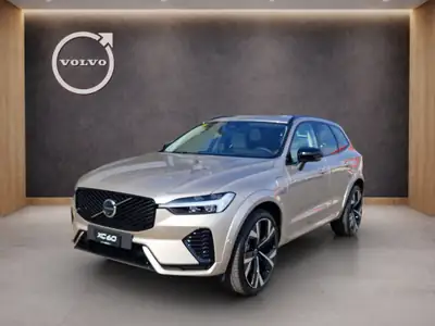 Volvo XC60 2.0 T8 TE Ultra Dark eAWD — SUV hybride rechargeable, 20 km au compteur — vue extérieure