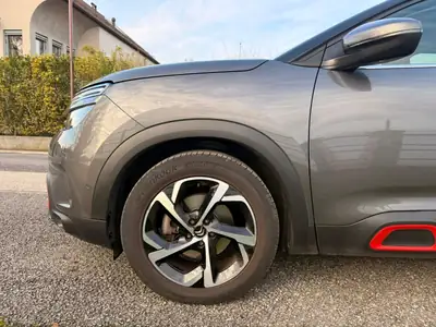 Citroën C5 Aircross 1.5 BlueHD — SUV familial diesel, sièges chauffants, 90 000 km — arrière