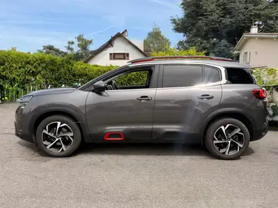 Citroën C5 Aircross 1.5 BlueHD — SUV familial diesel, sièges chauffants, 90 000 km — côté
