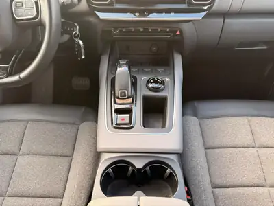 Citroën C5 Aircross 1.5 BlueHD — SUV familial diesel, sièges chauffants, 90 000 km — Miniature 27