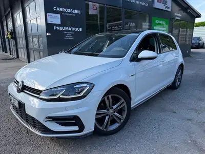 VW Golf 1.5 TSI R-Line EVO — Berline dynamique, 82000 km, faible consommation — vue extérieure