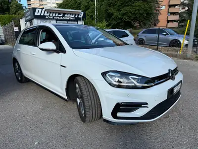 VW Golf 1.5 TSI R-Line EVO — Berline dynamique, 82000 km, faible consommation — arrière
