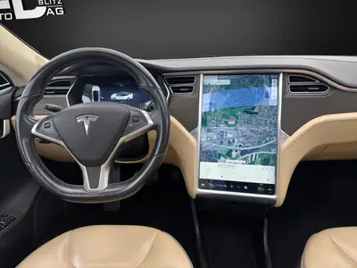 Tesla Model S 85 — Berline électrique haute performance, Supercharging gratuit à vie — Thumbnail 11