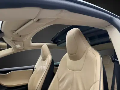 Tesla Model S 85 — Berline électrique haute performance, Supercharging gratuit à vie — Thumbnail 14