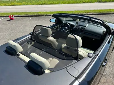 BMW 135i Cabriolet — 306 ch, Roadster dynamique, 190 000 km — tableau de bord
