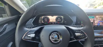 Skoda Octavia 2.0 TSI 4x4 — Break dynamique, très soigné, 28 000 km seulement — dashboard