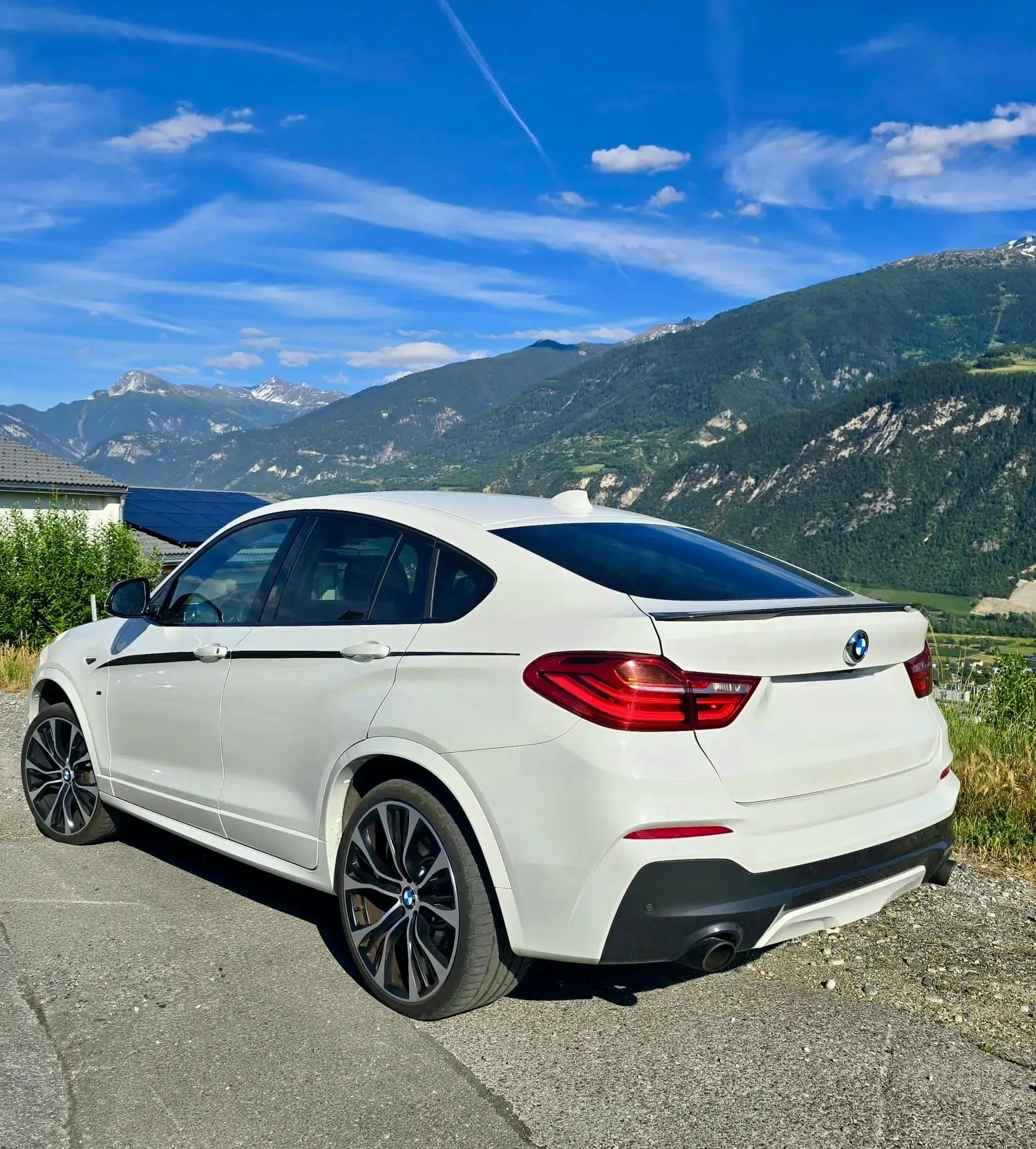 BMW X4 M40i — SUV coupé sportif, 360 ch et seulement 86 000 km