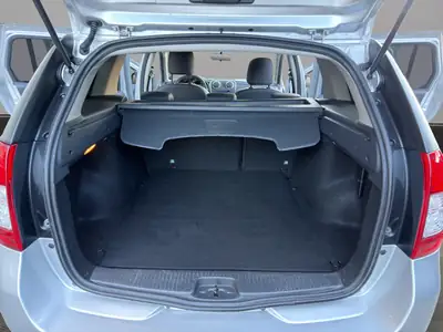 Dacia Logan MCV 0.9 Ambiance — Break robuste, climatisé et navigué — Thumbnail 19