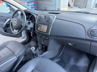 Dacia Logan MCV 0.9 Ambiance — Break robuste, climatisé et navigué — Thumbnail 25