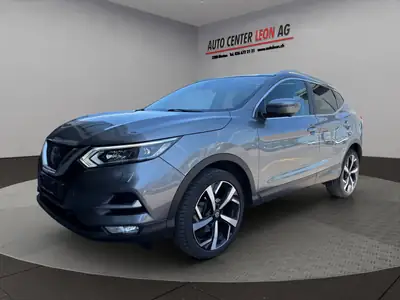 Nissan Qashqai 1.3 DIG-T Tekna — SUV polyvalent, toit panoramique et entretien à jour — side view