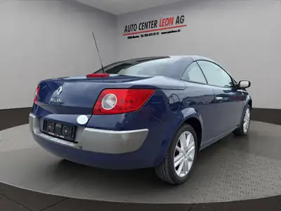 Renault Mégane C-C 2.0 16V — Cabriolet Dynamique, Toit Panoramique, Entretien Complet — detail