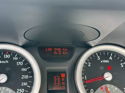 Renault Mégane C-C 2.0 16V — Cabriolet Dynamique, Toit Panoramique, Entretien Complet — Thumbnail 11