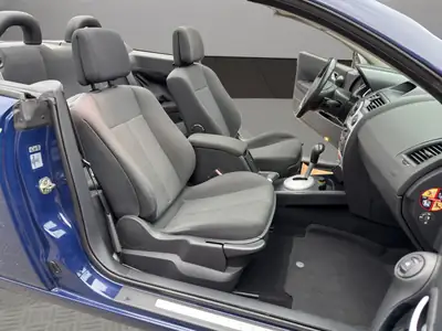 Renault Mégane C-C 2.0 16V — Cabriolet Dynamique, Toit Panoramique, Entretien Complet — Thumbnail 17