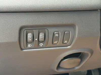 Renault Mégane C-C 2.0 16V — Cabriolet Dynamique, Toit Panoramique, Entretien Complet — Thumbnail 24