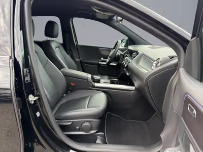 Mercedes-Benz B 200 Progressive — Compacte dynamique, motorisation moderne et design premium — Miniatur 16