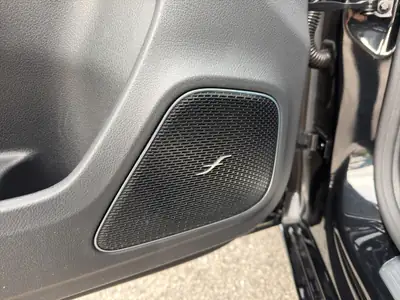Mercedes-Benz Classe A 250 Progressive — Berline hybride légère, 238 ch et très faible consommation — Miniatur 17