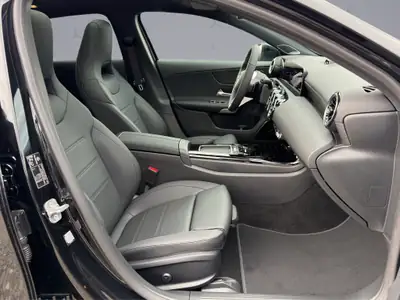 Mercedes-Benz Classe A 250 Progressive — Berline hybride légère, 238 ch et très faible consommation — Miniatur 22