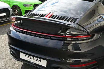 Porsche 911 Carrera 4S PDK — Icône sportive 450 ch, direction arrière et châssis actif — Thumbnail 11