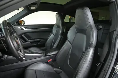 Porsche 911 Carrera 4S PDK — Icône sportive 450 ch, direction arrière et châssis actif — Thumbnail 14