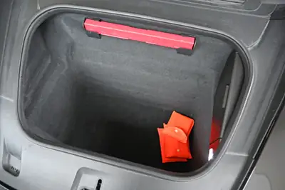 Porsche 911 Carrera 4S PDK — Icône sportive 450 ch, direction arrière et châssis actif — Thumbnail 29