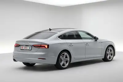 Audi A5 Sportback 3.0 TDI Sport Quattro — Diesel performant, 120'000 km, sans accident — Armaturenbrett