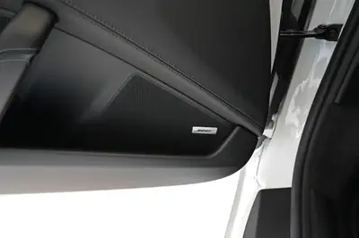 Porsche 911 Carrera 4S Cabriolet — Décapotable sportive berlinoise, 450 ch et très peu kilométrée — Thumbnail 22