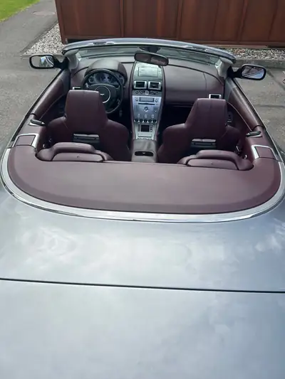 Aston Martin DB9 5.9 V12 — Cabriolet sportif de prestige, 74 000 km — Innenraum