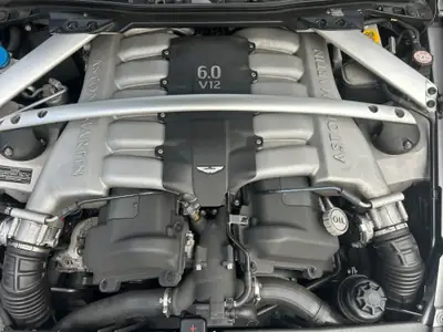Aston Martin DB9 5.9 V12 — Cabriolet sportif de prestige, 74 000 km — Miniatur 9
