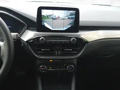Ford Kuga Titanium X 2.5 PHEV — SUV hybride rechargeable, 33'850 km seulement — Heckansicht