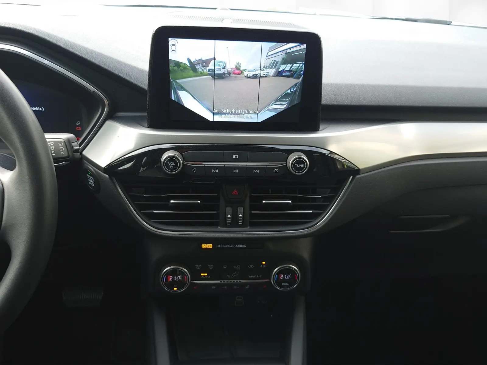 Ford Kuga 2022 occasion Sünikon — 3