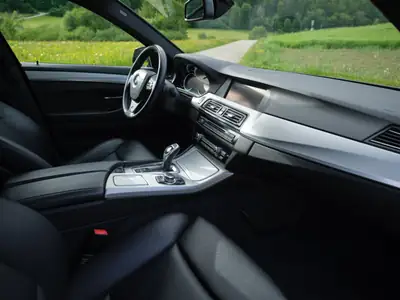 BMW 535d xDrive — Break de prestige diesel, Pack M, sans sinistre — Thumbnail 8