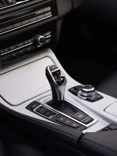 BMW 535d xDrive — Break de prestige diesel, Pack M, sans sinistre — Thumbnail 19