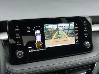 Skoda Fabia 1.0 TSI Selection DSG — Citadine efficace, garantie 5 ans et quasi neuve — Thumbnail 19