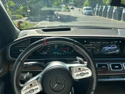 Mercedes-Benz GLE 53 AMG 4matic+ — SUV 7 places, 457 ch hybride essence et 8 roues — Miniatur 7