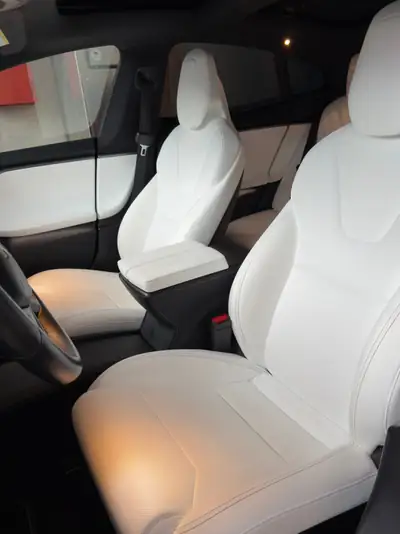 Tesla Model S 100D Performance — Berline électrique haute performance, batterie neuve — côté