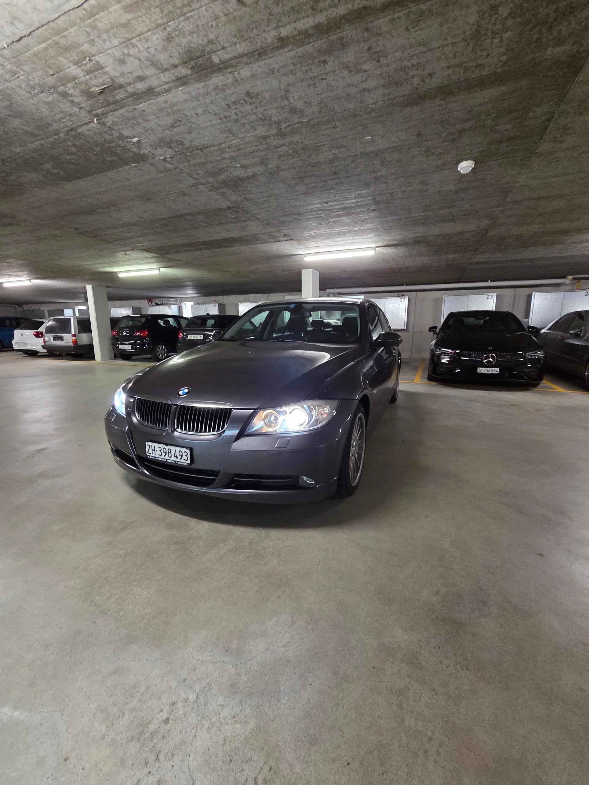 BMW 330 xd — Berline diesel performante, 195 000 km, sans sinistre — vista esterna