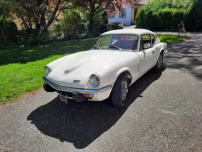 Triumph GT6 1971 — Coupé sport britannique mythique, 63'000 km, intérieur rouge — vue extérieure