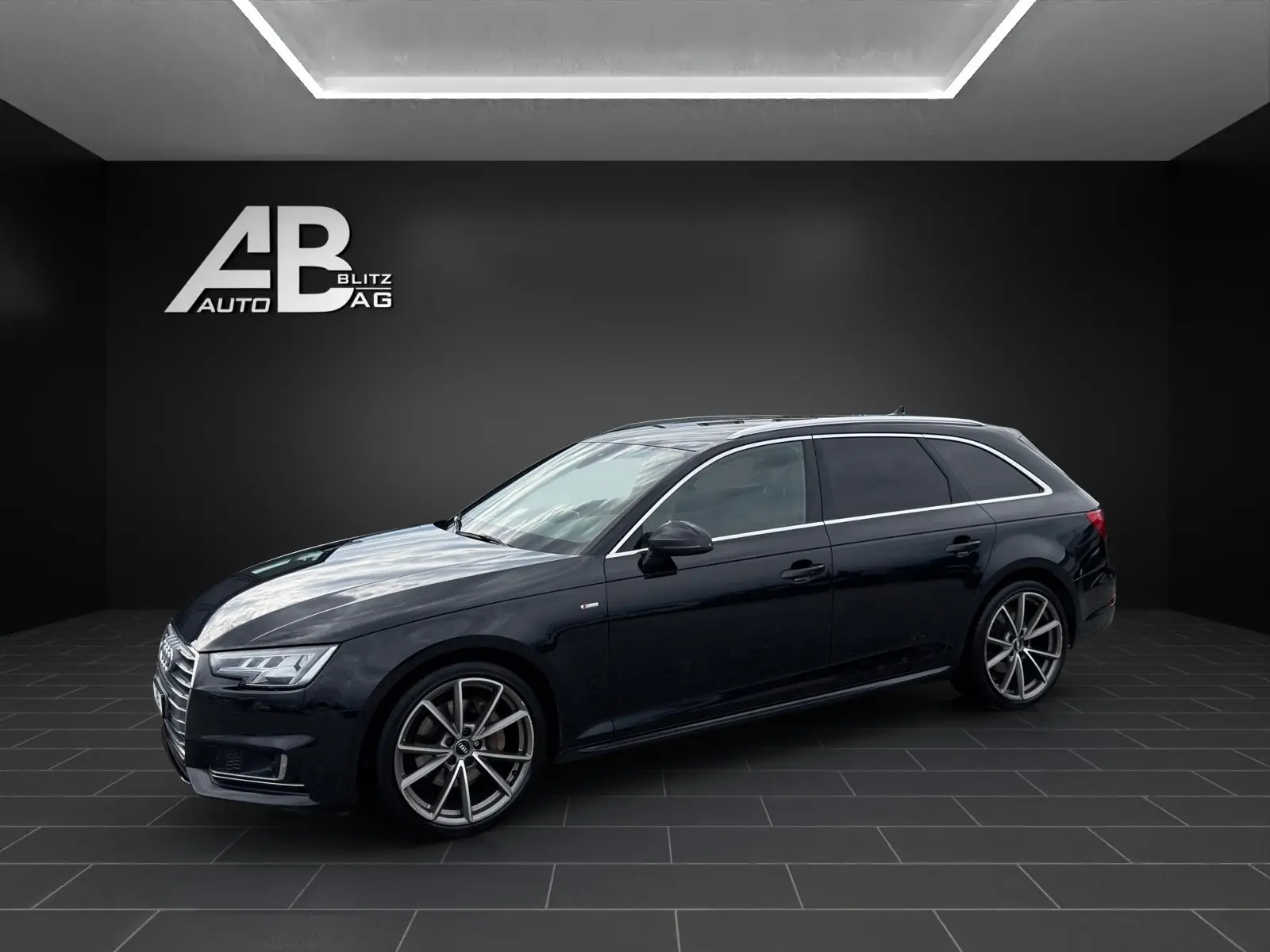 Audi A4 2016 occasion Hunzenschwil — 2